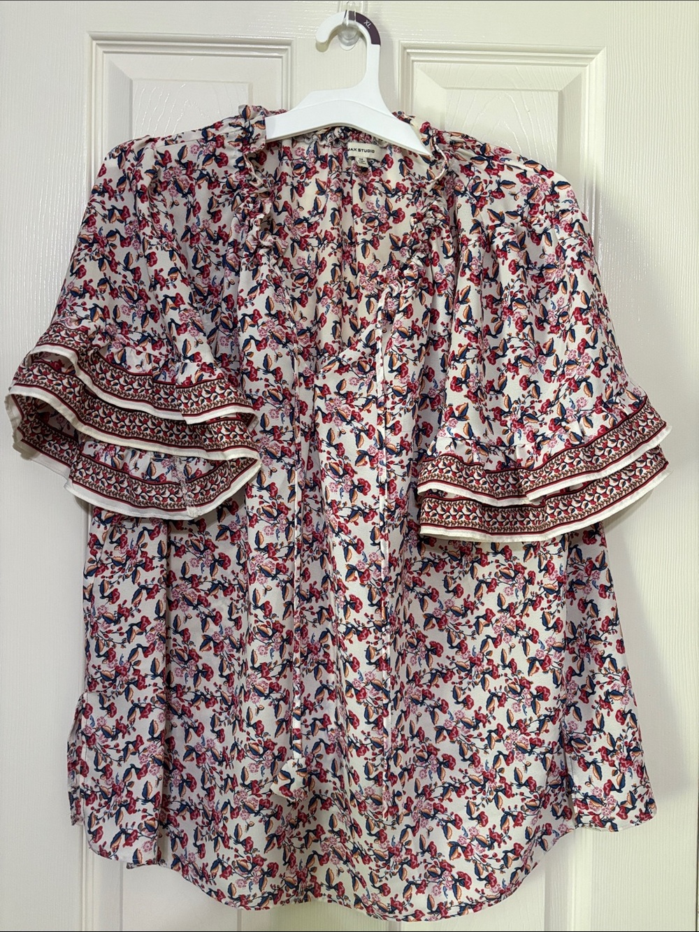 Floral top
